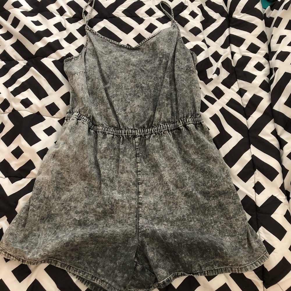 1x romper only worn once